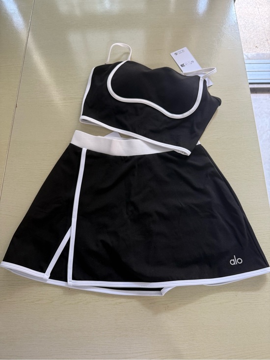 ALO Yoga Dresses & Skirts - ALO Yoga Black & White Midi Skirt with Matching Crop Top